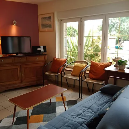 Peronne En Baie Du Mont St Michel *