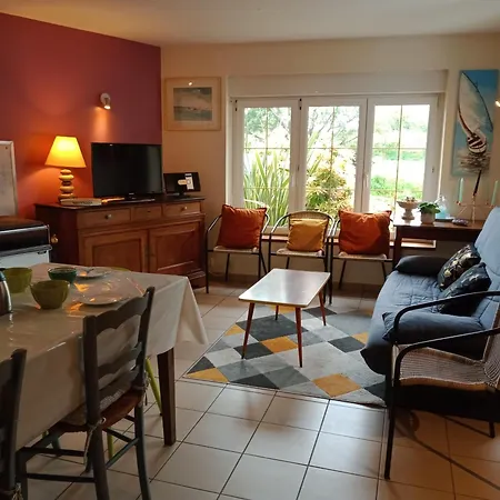 Peronne En Baie Du Mont St Michel *