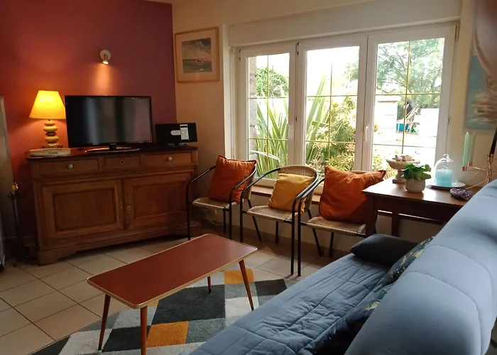 Peronne En Baie Du Mont St Michel *