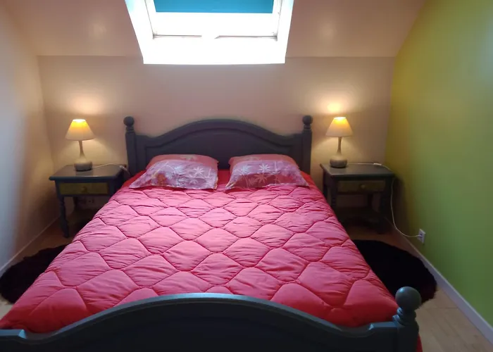 Peronne En Baie Du Mont St Michel Champeaux